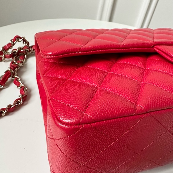 21S CHANEL CLASSIC M FLAP - Picture 6 of 14